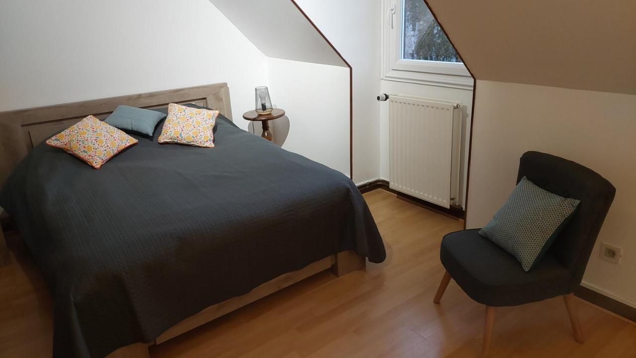Colette Alain Maxime Bed & Breakfast Lapalisse Exterior photo